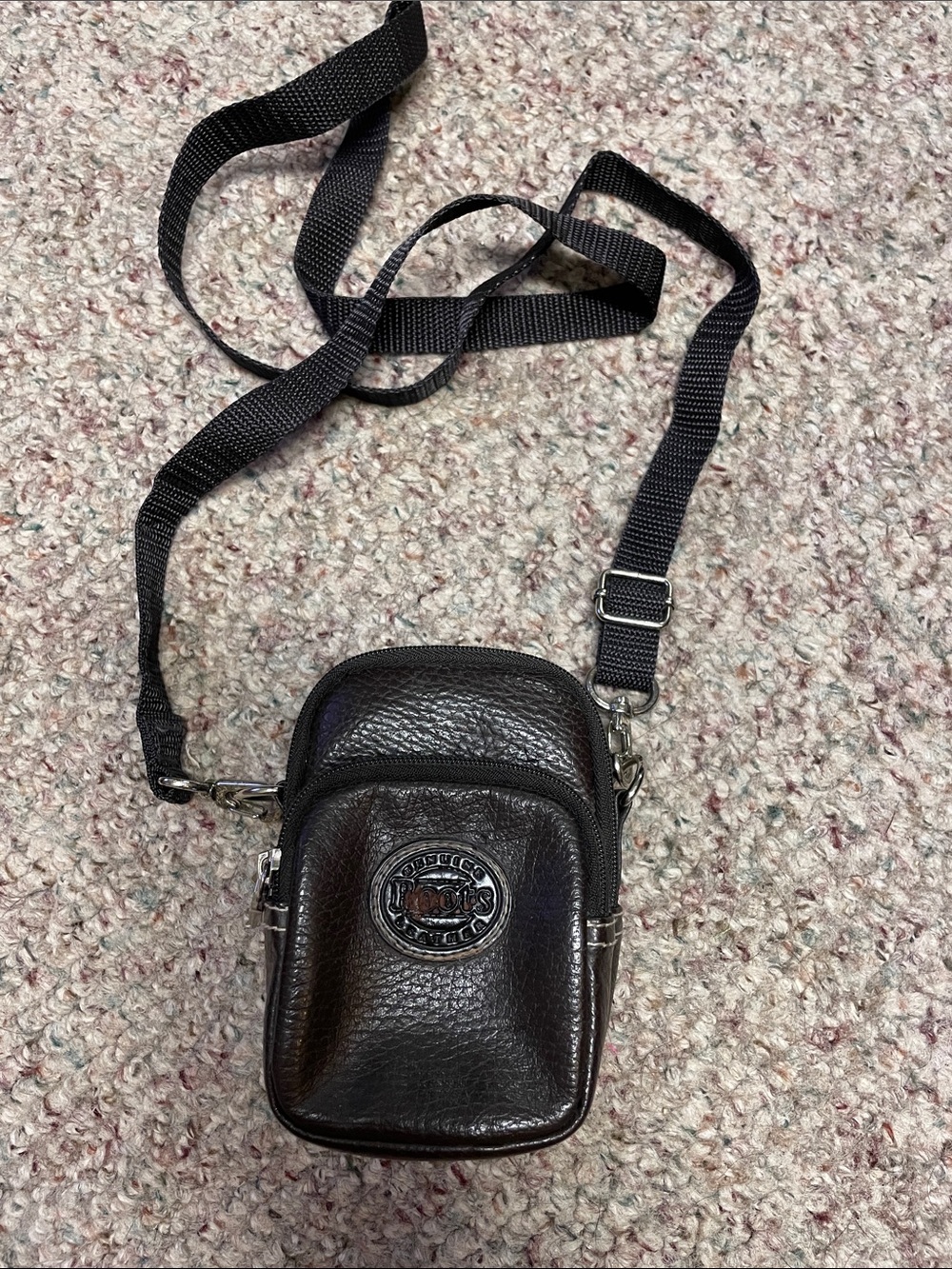 Roots chocolate brown Leather Crossbody mini Pouch purse